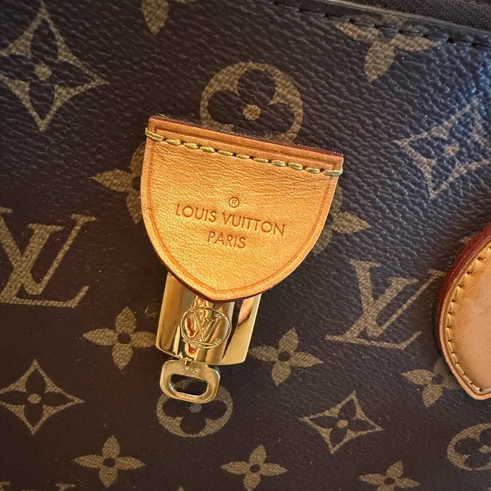 LV Rivoli MM - Picture 2 of 9